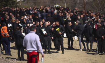 Τραγωδία στη Βόρεια Μακεδονία: Βυθισμένη στο πένθος η χώρα – Στο Κότσανι οι κηδείες των 59 νεκρών