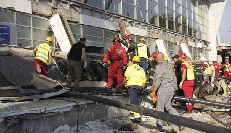 Τραγωδία στη Σερβία: Σε 16 ανήλθαν οι νεκροί από το δυστύχημα στον σταθμό του Νόβι Σαντ