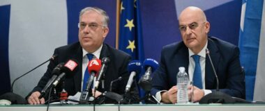 Υπεγράφη από τους Δένδια και Θεοδωρικάκο η σύμβαση για το πρόγραμμα «Θώραξ», ύψους 48,9 εκατ. ευρώ
