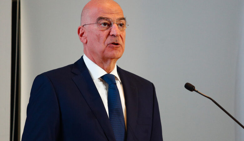 Δένδιας: Τα Επτάνησα εορτάζουν σήμερα την 161η επέτειο της Ένωσής τους με την Ελλάδα