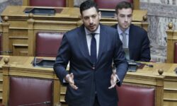 Τη δημιουργία πλατφόρμας που θα «βλέπει» την πορεία των τρένων εξήγγειλε ο Κυρανάκης