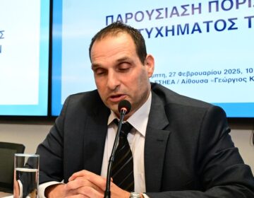 Τραγωδια στα Τέμπη: Απειλές καταγγέλλει ότι δέχεται ο πρόεδρος του ΕΟΔΑΣΑΑΜ