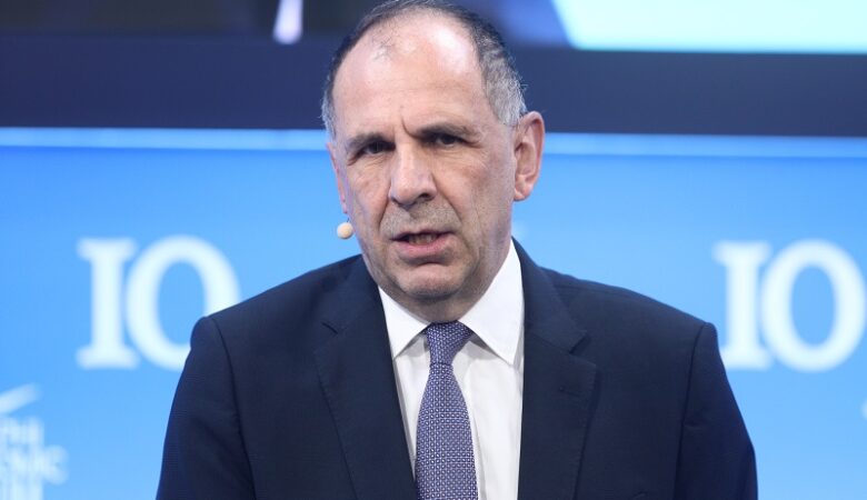 Γεραπετρίτης: «Η πόντιση του καλωδίου θα επανεκκινήσει στον κατάλληλο χρόνο»