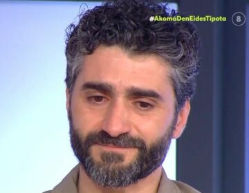 «Λύγισε» στον… αέρα ο ηθοποιός που ενσαρκώνει τον Άγιο Παΐσιο: «Σήμερα χάσαμε έναν φίλο, ένα πρωτεργάτη του θεάτρου»