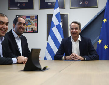 O Μητσοτάκης στο υπουργείο Πολιτικής Προστασίας: Παράταση 45 ημερών της προθεσμίας για καθαρισμό οικοπέδων