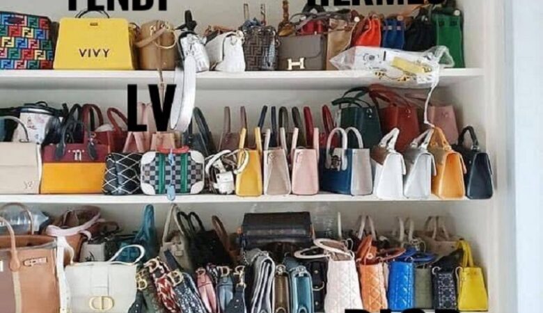 Κινέζοι πωλούν μέσω TikTok απομιμήσεις προϊόντων πολυτελείας σε εξευτελιστικές τιμές