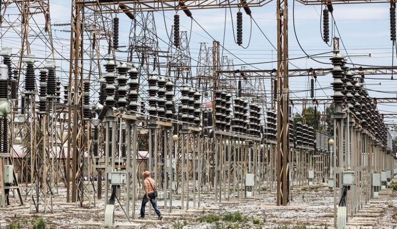 Γιατί η Ελλάδα δεν κινδυνεύει από ένα blackout σαν αυτό που «παρέλυσε» την Ιβηρική χερσόνησο