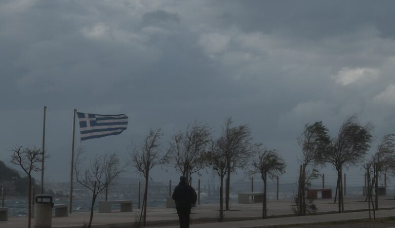 Θυελλώδεις βοριάδες στο Αιγαίο έως την Πρωτομαγιά – Ανοιξιάτικος καιρός στα ηπειρωτικά