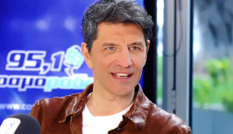 Σάκης Ρουβάς για τη δυσλεξία: «Δεν περνά ποτέ, η ουσία της σκέψης είναι αυτή που έχει σημασία»