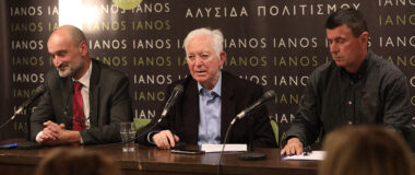 Ένταση στον Ιανό σε συζήτηση για την «πολιτική τυμβωρυχία των Τεμπών» – Δείτε βίντεο