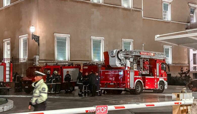 Φάρσα το μήνυμα για τοποθέτηση βόμβας στη Βουλή