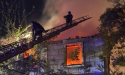 Δύο νεκροί και τουλάχιστον δεκαπέντε τραυματίες από ρωσική επίθεση στην Οδησσό
