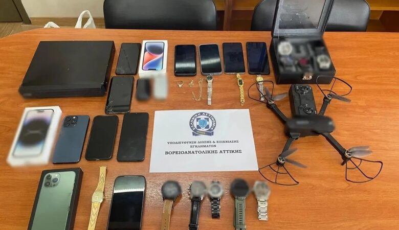 Συνελήφθησαν τέσσερα μέλη συμμορίας που έκανε διαρρήξεις σε Αττική και Χαλκίδα