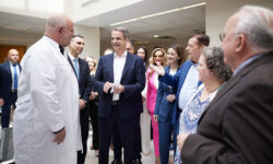Μητσοτάκης: Συγκινημένος που επισκέπτομαι το Κέντρο Υγείας Αποθεραπείας και Αποκατάστασης Κερατέας