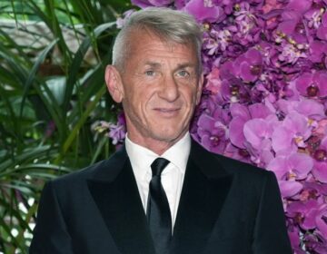 Σον Πεν: Ο Ντόναλντ Τραμπ μπορεί να προσπαθήσει να καταστρέψει τον κόσμο για να παραμείνει στον Λευκό Οίκο