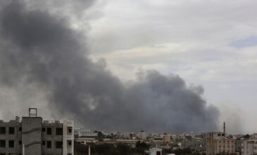 Το Ισραήλ βομβάρδισε το αεροδρόμιο της Σαναά στην Υεμένη – Τρεις νεκροί και 38 τραυματίες από τα ισραηλινά πλήγματα