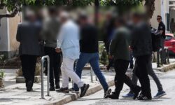 Αντιμέτωποι με βαριά αδικήματα οι συλληφθέντες για κύκλωμα που δρούσε στο Κτηματολόγιο