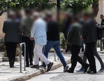 Αντιμέτωποι με βαριά αδικήματα οι συλληφθέντες για κύκλωμα που δρούσε στο Κτηματολόγιο
