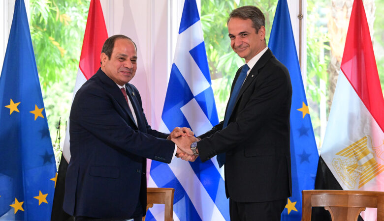 Μητσοτάκης μετά τη συνάντηση με τον Αλ Σίσι: Σημαντικό έργο ο αγωγός GREGY που θα δώσει την δυνατότητα για φτηνή ηλεκτρική ενέργεια στην Ευρώπη