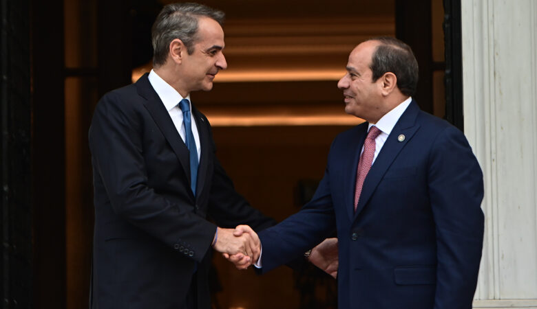 Τηλεφωνική επικοινωνία Μητσοτάκη – Αλ Σίσι για τις τελευταίες εξελίξεις στη Μέση Ανατολή