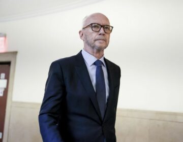 Απαλλάχθηκε από κατηγορία για βιασμό ο βραβευμένος με Όσκαρ σκηνοθέτης και σεναριογράφος Πολ Χάγκις
