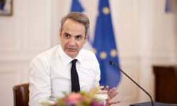 Μητσοτάκης: «Μπες κι εσύ στο axiologisi.ypes.gov.gr και δώσε τον βαθμό σου»