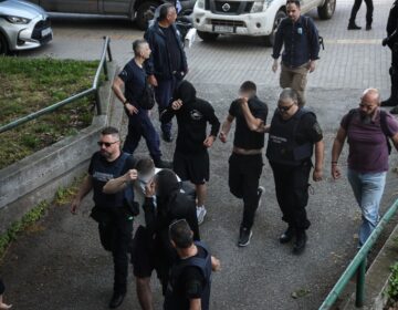 Δίωξη για 13 κακουργήματα και πλημμελήματα σε βάρος μελών της ακροδεξιάς εγκληματικής οργάνωσης στη Θεσσαλονίκη
