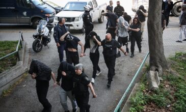 Στον ανακριτή οι συλληφθέντες της εγκληματικής ομάδας ακροδεξιάς συλλογικότητας που δρούσε στη Θεσσαλονίκη