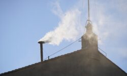 Λευκός καπνός στην Καπέλα Σιξτίνα – «Habemus Papam»