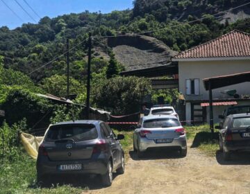 Οικογενειακή τραγωδία στην Αμφιλοχία: «Δεν υπήρχε νομική δυνατότητα σύλληψης του δράστη» υποστηρίζει η ΕΛ.ΑΣ.