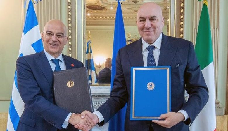 Συμφωνία για θέματα εναέριας αστυνόμευσης υπέγραψαν ο Δένδιας και ο Ιταλός ομόλογός του