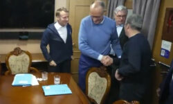Το Ελιζέ καταγγέλλει «παραπληροφόρηση» έπειτα από εικασίες περί χρήσης ναρκωτικών ουσιών από τον Μακρόν