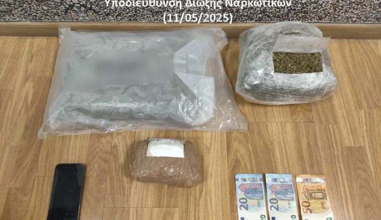 Συνελήφθη μέλος σπείρας που διακινούσε κοκαΐνης και κάνναβης υδροπονικής καλλιέργειας στην Αττική
