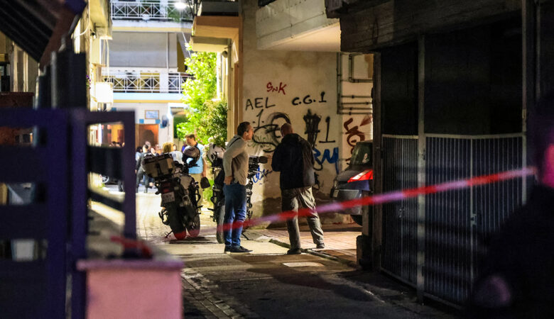 Μητροκτονία στη Λάρισα: Νέα προθεσμία πήρε από τον ανακριτή ο 22χρονος ξάδελφος του δράστη