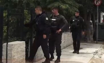 Θρίλερ στο Ελληνικό: Τι βρήκε το Ανθρωποκτονιών στο διαμέρισμα της οικογένειας Σιδηροπούλου