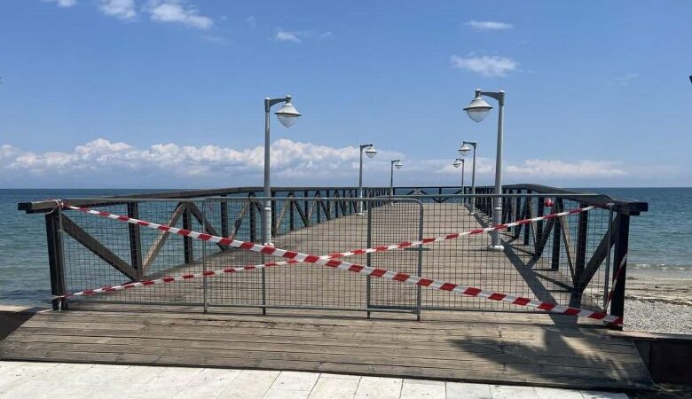 Κλείνει προσωρινά για λόγους ασφαλείας η προβλήτα της Παραλίας της Κατερίνης