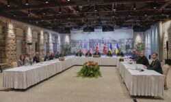 Ολοκληρώθηκε η συνάντηση αξιωματούχων Ουκρανίας, Τουρκίας και ΗΠΑ στην Κωνσταντινούπολη