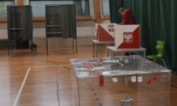 Στον δεύτερο γύρο οι προεδρικές εκλογές στην Πολωνία