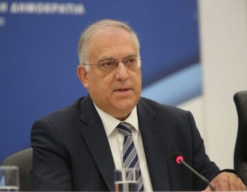 Θεοδωρικάκος: «Αυστηρός έλεγχος σε ασφαλιστικές εταιρείες για καταχρηστικούς όρους και αθέμιτες πρακτικές»