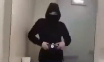 Σοκαριστικό βίντεο με έφηβο να μαχαιρώνει τρία κορίτσια σε σχολείο στη Φινλανδία