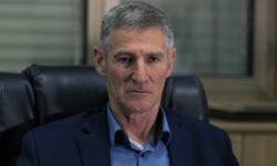 «Ένα λογικό κράτος δεν έχει χόμπι να σκοτώνει μωρά» είπε ο επικεφαλής της ισραηλινής αριστεράς Γιαΐρ Γκολάν