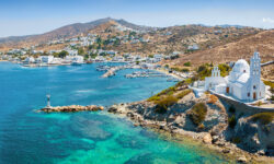 Η Ίος είναι το νησί της αυθεντικότητας και των αρχαίων μυστηρίων, γράφει ισπανικό ταξιδιωτικό περιοδικό