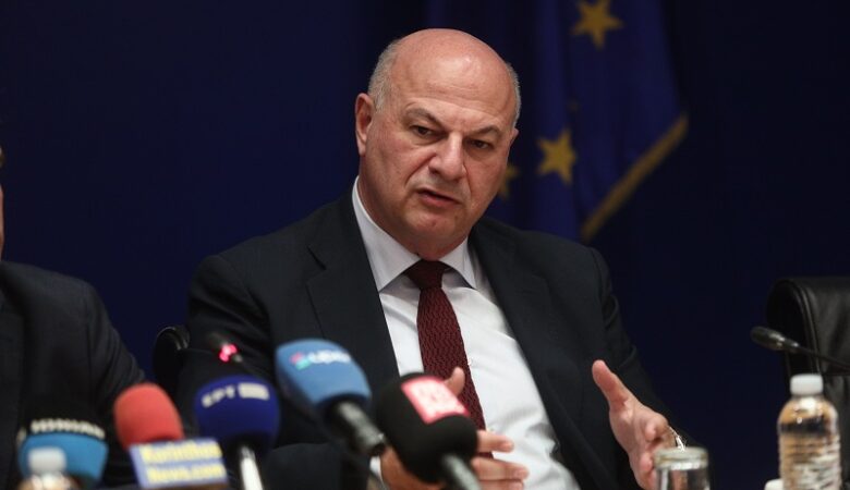 «Καρατόμησε» τον πρόεδρο του ΟΠΕΚΕΠΕ ο Κώστας Τσιάρας