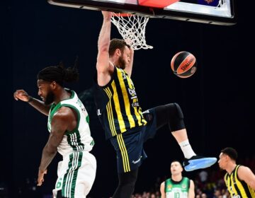 Euroleague: Ο Παναθηναϊκός δεν θα υπερασπιστεί τον τίτλο του – Ήττα 82-76 από τη Φενέρ
