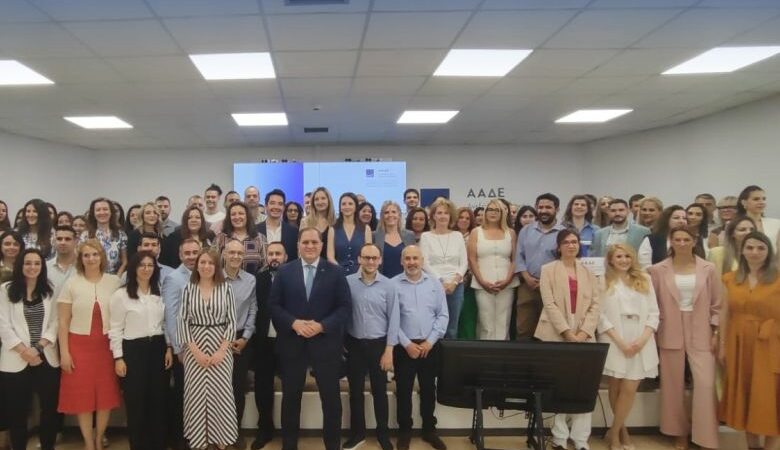 Η ΑΑΔΕ ενισχύεται με 385 νέους εφοριακούς και τελωνειακούς υπαλλήλους