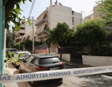 Δολοφονία «βλέπει» ο ιατροδικαστής για τον θάνατο της 48χρονης στη Νέα Χαλκηδόνα
