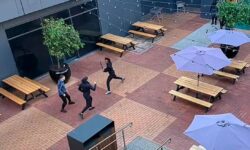 Συναγερμός σε εμπορικό κέντρο της Μελβούρνης: Επίθεση με ματσέτα, υπάρχουν τραυματίες