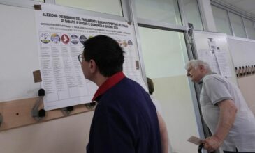 Yπεροχή της αντιπολίτευσης δείχνουν στην Ιταλία τα exit poll των δημοτικών εκλογών