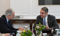Συνάντηση Μητσοτάκη με τον Ευρωπαίο επίτροπο Αλιείας και Ωκεανών: Είμαστε εναρμονισμένοι πλήρως με τον θαλάσσιο χωροταξικό σχεδιασμό