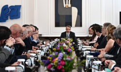 Ο Μητσοτάκης προειδοποιεί: Έκπτωση Πρυτάνεων αν δεν ανταποκρίνονται στις υποχρεώσεις τους